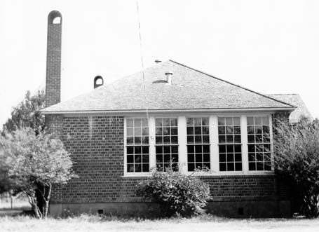 Two-room brick and hollow tile school built in 
     1925